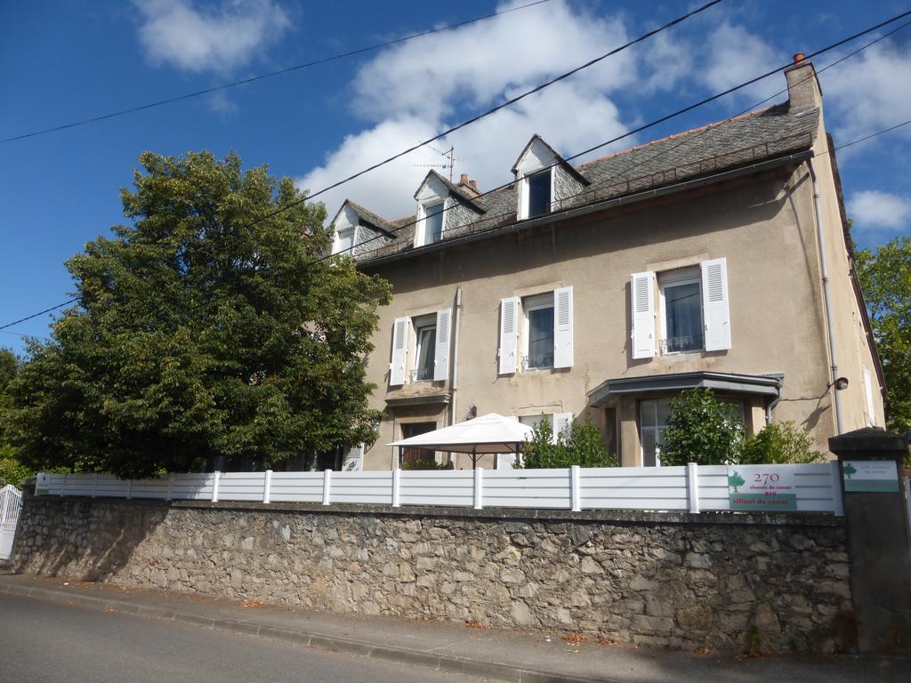 Chambre D'Hotes Le Tilleul De Canac Rodez Bagian luar foto